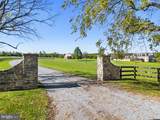 1077 Ginns Road - Photo 4