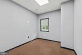 578 Waterloo Road - Photo 18