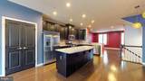 8102 Greenbelt Station Parkway - Photo 11
