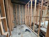 1916 Fairmount Avenue - Photo 8