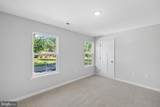 327 Yorktown Boulevard - Photo 38