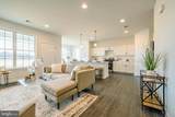 502 Horsey Boulevard - Photo 8