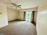 9 Harlech Hall - Photo 4