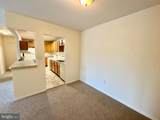 9 Harlech Hall - Photo 7