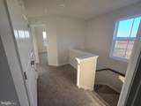 1368 Red Clover Ln - Photo 32