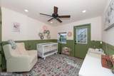 534 Decker Avenue - Photo 23