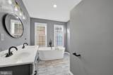 2527 Foster Avenue - Photo 21