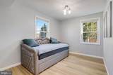 6908 Barrett - Photo 32