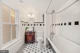 1107 Queen Street - Photo 26