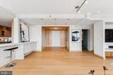 202-10 Rittenhouse Square - Photo 18