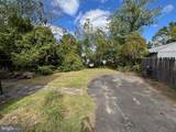 2323 Parkview Avenue - Photo 11