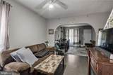 318 Mott Avenue - Photo 8