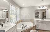6617 Bartrams Forest Lane - Photo 33