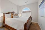 625 Slaters Lane - Photo 19