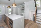 576 Ewing Street - Photo 10
