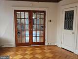1523 Lindley Avenue - Photo 11