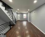 1530 Lindenwood Street - Photo 4