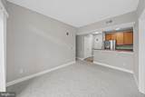 2000-UNIT Fountainview Circle - Photo 4