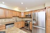 6211 Glenshire Row - Photo 14