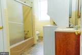 916 Light Street - Photo 23