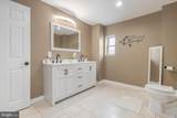 1235 Bond Street - Photo 15