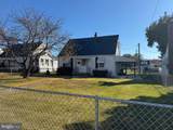 2917 Wells Avenue - Photo 2