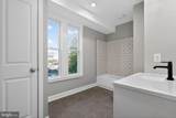 325 Monmouth Street - Photo 18