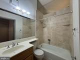 328 Broadway - Photo 20