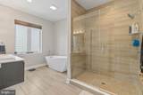 1423 Howard Street - Photo 35