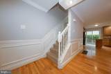 2406 Catharine Street - Photo 11