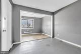 22 Pershing Lane - Photo 8