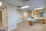 642 Queen Street - Photo 15