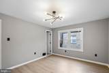1527 Colonial Terrace - Photo 19