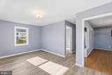 2606 Plainfield Road - Photo 5