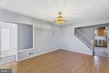 2606 Plainfield Road - Photo 9