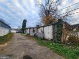 Garages behind 3604 Howard Park Ave - Photo 7