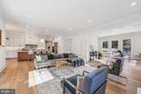 7904 Rocton Avenue - Photo 18