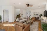 9421 Aston Villa - Photo 17