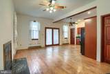 301 Swan Street - Photo 16