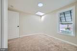 1147 Scott Street - Photo 19