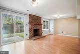 2816 Kelly Square - Photo 50