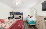 3006 Shepperton Terrace - Photo 18