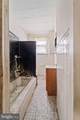 2526 Bank Street - Photo 15