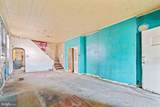 2526 Bank Street - Photo 9