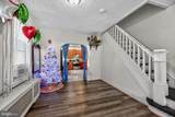 1230 Chase Street - Photo 3
