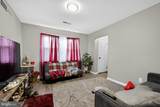 1131 Broom Street - Photo 15