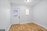 1821 Bond Street - Photo 16