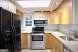 913 Hillside Lake Terrace - Photo 10