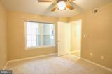 913 Hillside Lake Terrace - Photo 12