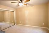 913 Hillside Lake Terrace - Photo 14